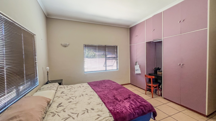 4 Bedroom Property for Sale in Strand North Western Cape